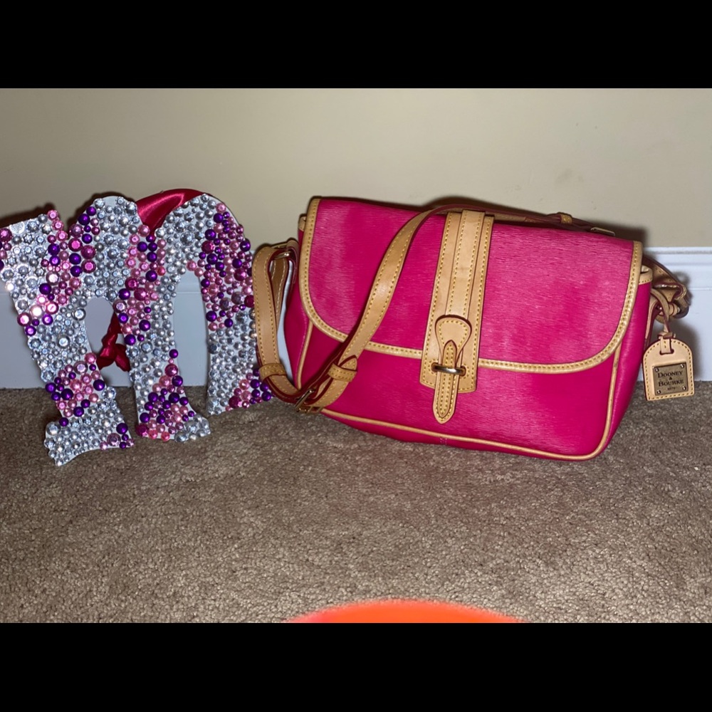 Dooney & Bourke Shoulder bag